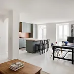 Apartament Graca's Charming Living *